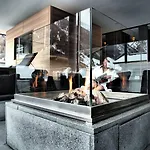 Madlein Hotel