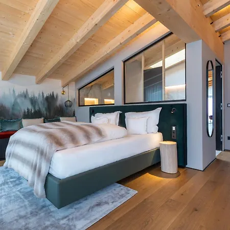 Madlein Отель 4*