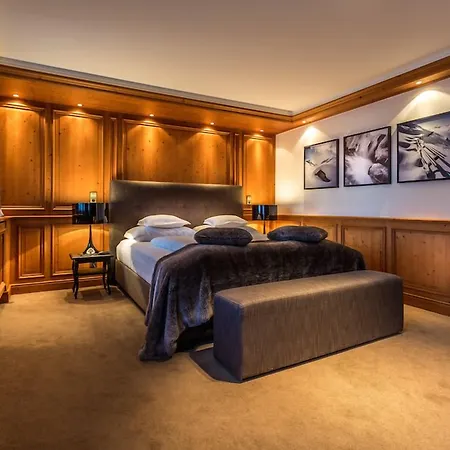 ホテル Madlein イシュグル