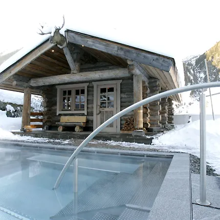 酒店 麦德莱恩酒店 4*