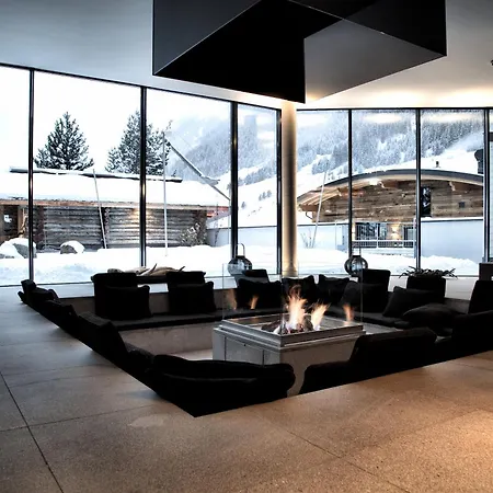 Madlein ホテル 4*