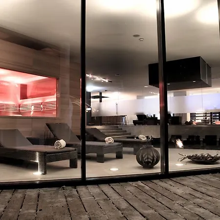 ホテル Madlein イシュグル