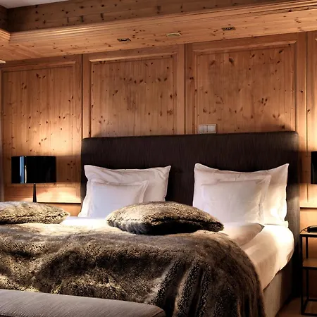 Madlein Hotel